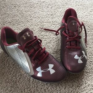 Under Armour Men’s football cleats size 8